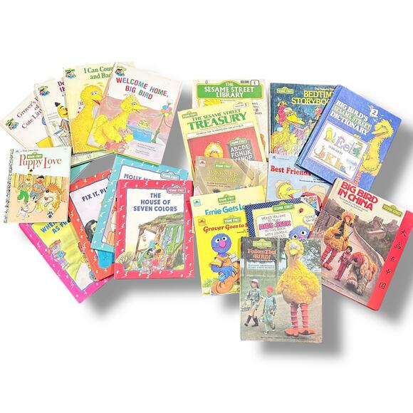 X19 Vintage Sesame Street Book Club Book & More Big Bird 70s- 80s - Picture 1 of 15